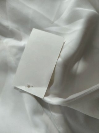 Mono blanco tirantes