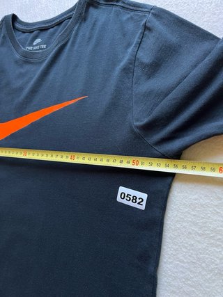 Camiseta Nike Big Swoosh Logo Talla L