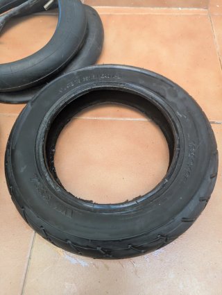 Ruedas y cámaras patinete eléctrico