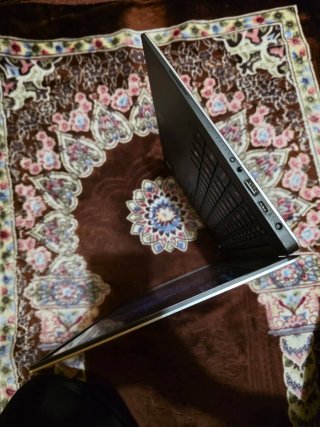 Dell XPS 13 9350 i5-7200U 8GB RAM 256GB SSD