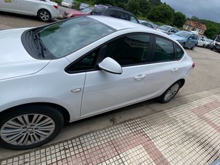 Opel Astra 2016