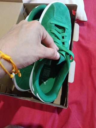 Zapatillas Puma Verdes y Blancas
