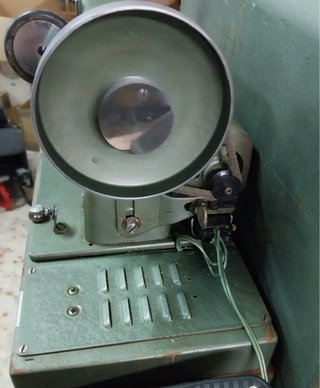 Máquina de coser Omnia Manufrance