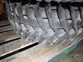 Llantas con neumaticos Maxxis Mudzilla 37x13.5 R15