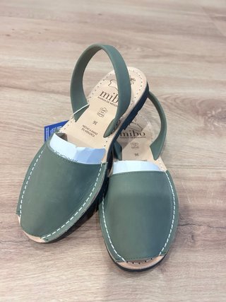 Abarcas Mibo Verde Talla 36 sin estrenar