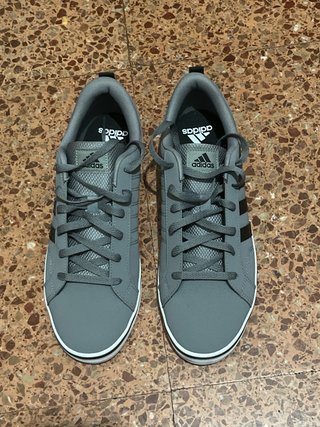 Zapatillas Adidas Grises