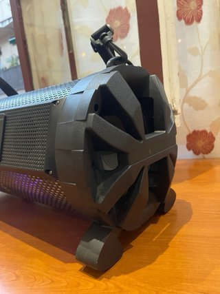 Altavoz M-TK Bluetooth con Luces LED Rojas