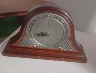 Reloj de sobremesa decorativo
