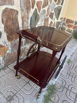 Camarera Mid Century Modern con ruedas