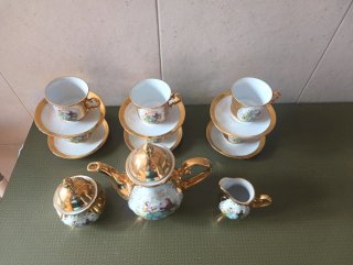 Juego de té porcelana pintada a mano