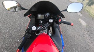 Honda CBR 600 F4i Sportbike Roja/Azul