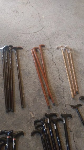 Bastones variados.4€ cada.Negociable si comprs más