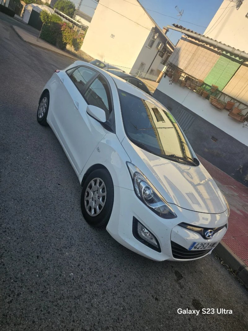 Hyundai i30 2014 - foto 1