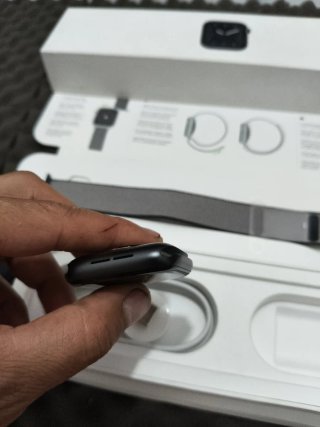 Apple Watch Series 5 Space Gray