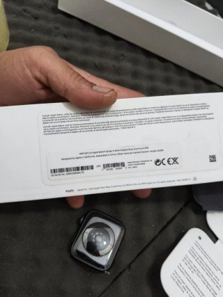 Apple Watch Series 5 Space Gray