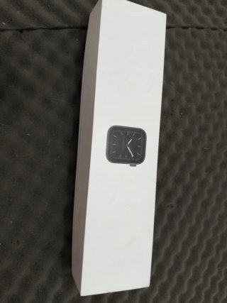 Apple Watch Series 5 Space Gray