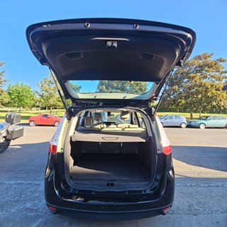 Renault Grand Scénic Privilege 2.0dCi 150cv Auto 7 plazas