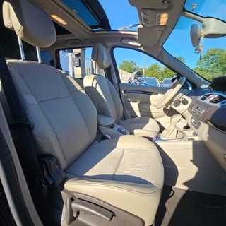 Renault Grand Scénic Privilege 2.0dCi 150cv Auto 7 plazas