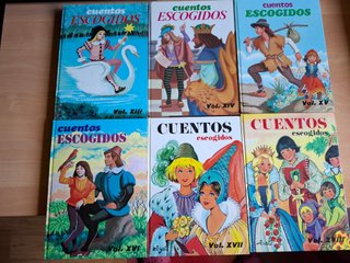 22 Libros de cuentos escogidos años 80