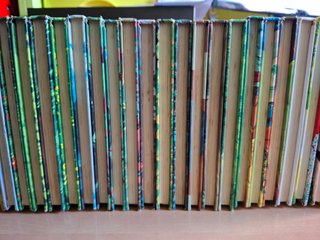 22 Libros de cuentos escogidos años 80