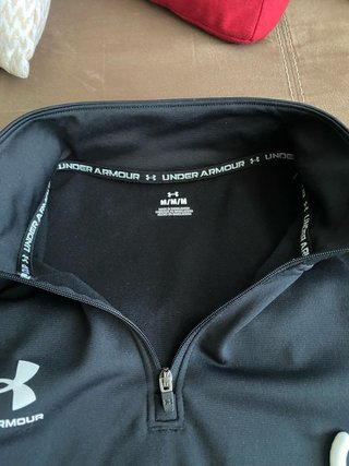 Sudadera Under Armour 1/4 Zip Negra