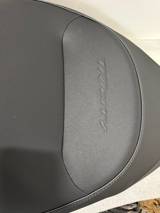 Asiento Yamaha Tricity Negro