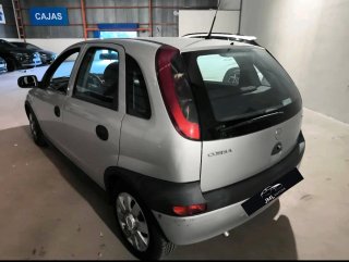OPEL CORSA 1.2 CLUB 5 PUERTAS - 80.000KM