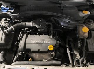 OPEL CORSA 1.2 CLUB 5 PUERTAS - 80.000KM