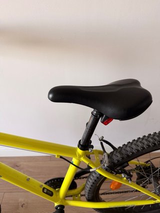 Bicicleta Rockrider Amarilla