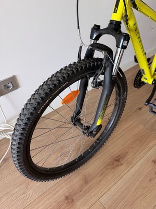 Bicicleta Rockrider Amarilla