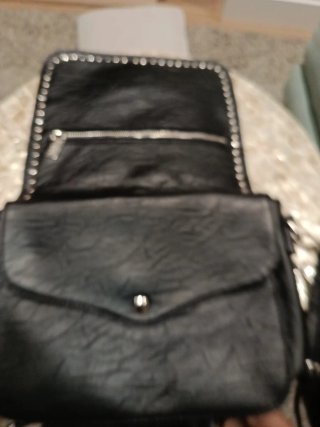 Bandolera Misako Negra Tachuelas Multi bolsillos