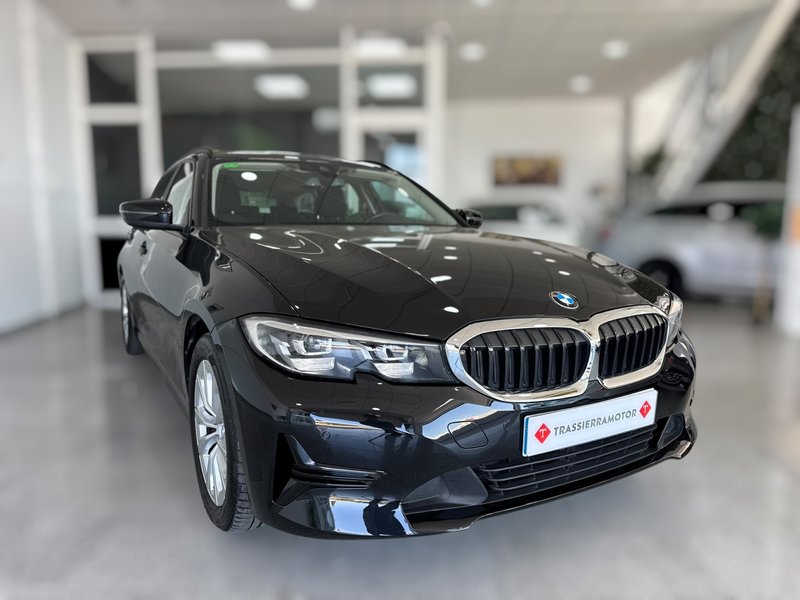 BMW Serie 3 Touring 318d (G21 LCI) 2022, foto 7