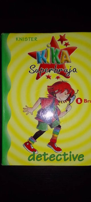 Libros kika superbruja