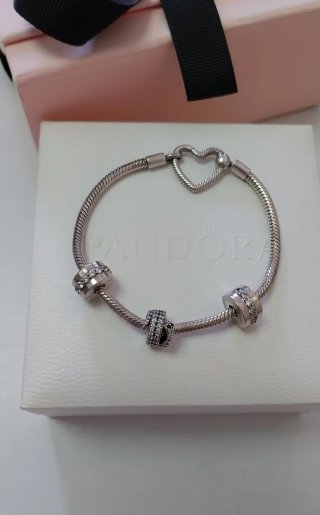 Pulsera Pandora Talla 18 cm.
