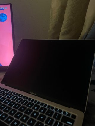 MacBook Air M1 8GB/256GB