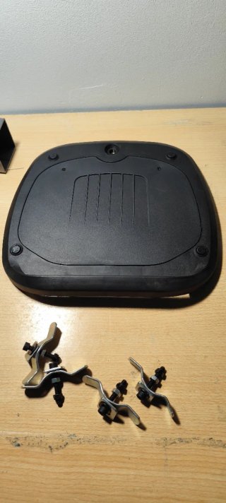 Baúl universal negro con soporte