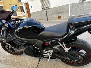 Vendo yamaha r6 en perfecto estado