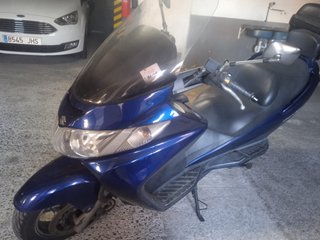 Suzuki Burgman 400 (2000) Azul Gripada