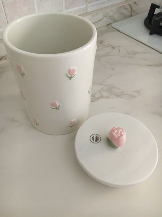 Barattolo ceramica bianca con tulipano