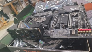 Placa Base Gigabyte AORUS z390 pro
