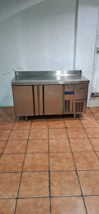 Bajo mostrador refrigerado Infrico