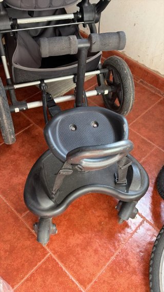 Carrito Bugaboo camaleon 3 + Funda + Silla adaptab