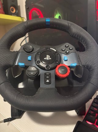 Volante Logitech G29/G920 (precio negociable)