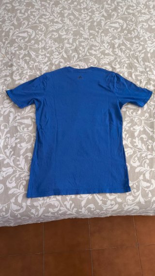 Camiseta Adidas azul