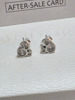 Pendientes Mickey Mouse con Circonitas