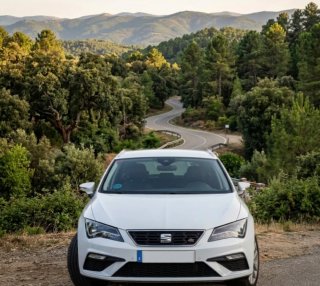 SEAT Leon 2017 2.0 TDI ST 150CV FR PLUS COMO NUEVO