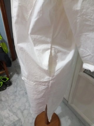 Chubasquero blanco Parfois.