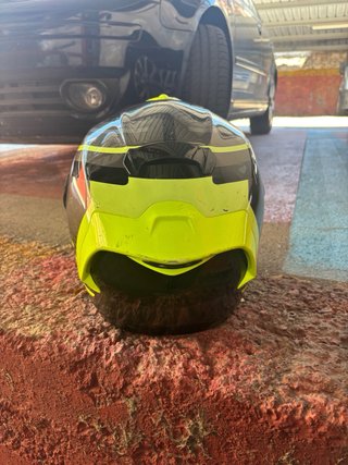 Casco Moto Negro y Amarillo Talla XL