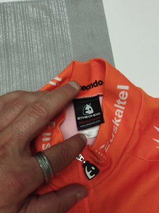Maillot ciclismo Etxeondo Euskaltel Talla M