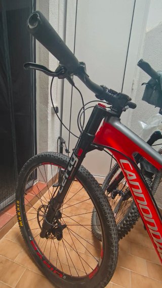 Bicicleta Cannondale Lefty Carbono